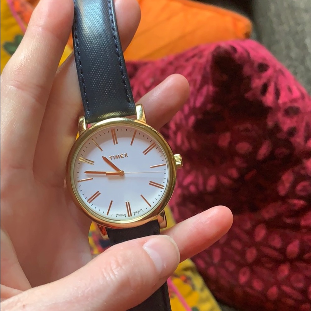 Timex vintage leather navy watch